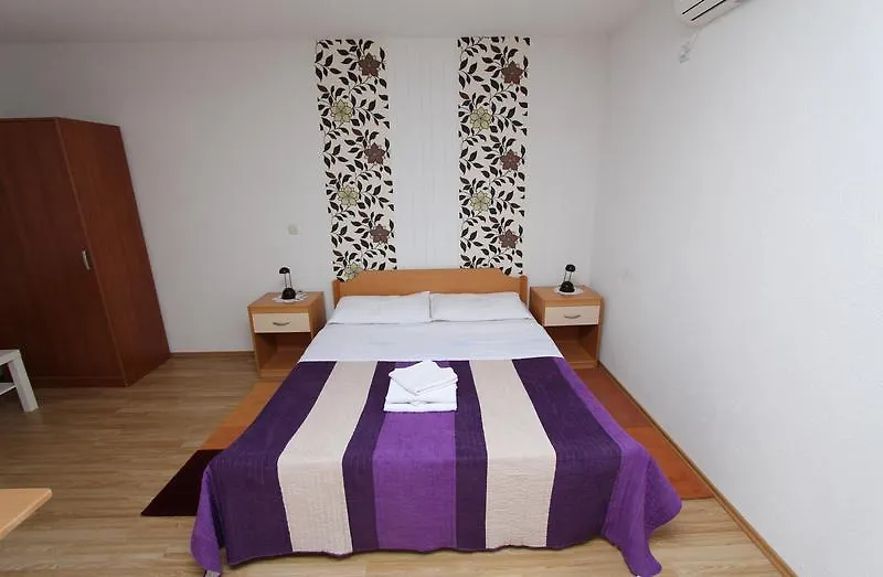 Apartments Sena Rovinj