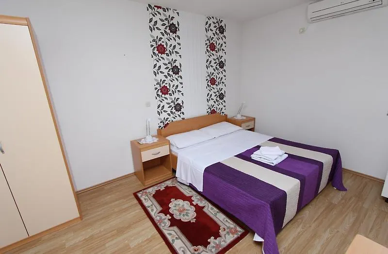 Apartments Sena Rovinj