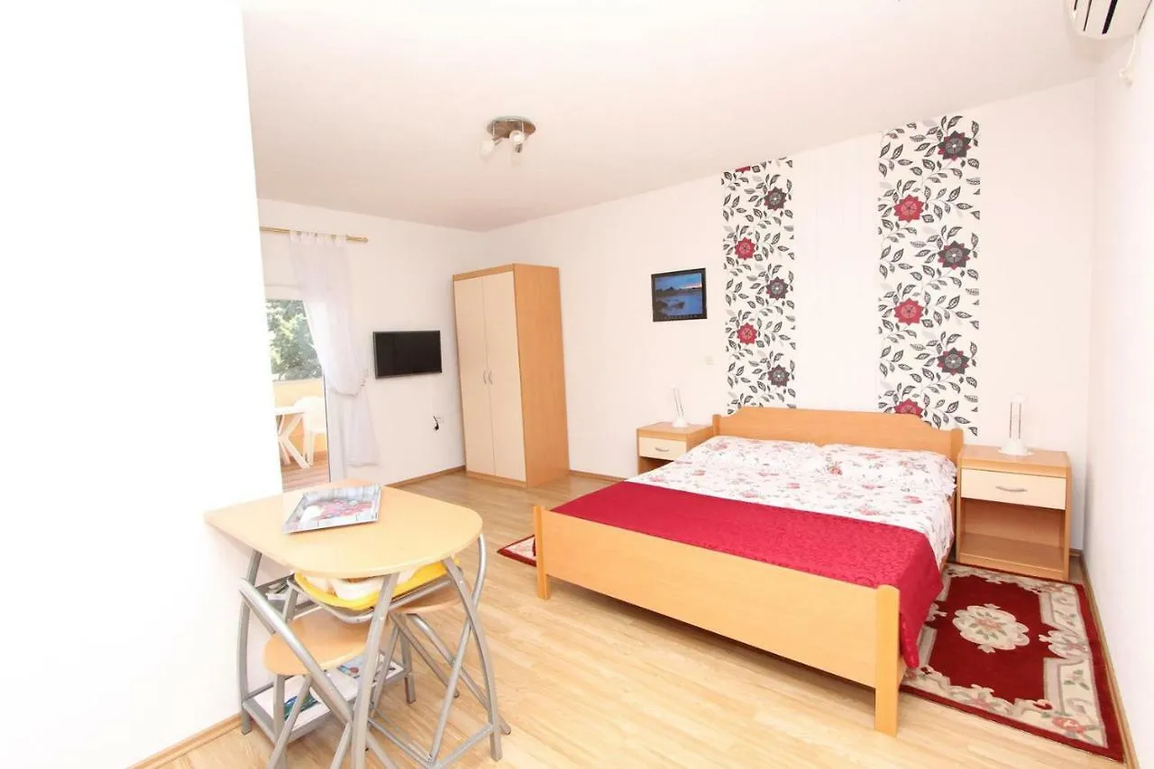 Apartments Sena Rovinj