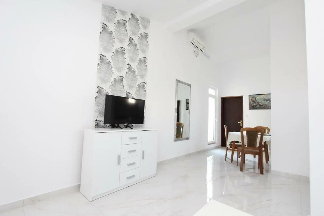 Apartments Sena Rovinj 0*,  Croatia